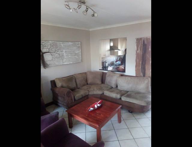 2 BEDROOM SIMPLEX FOR SALE IN FAERIE GLEN
